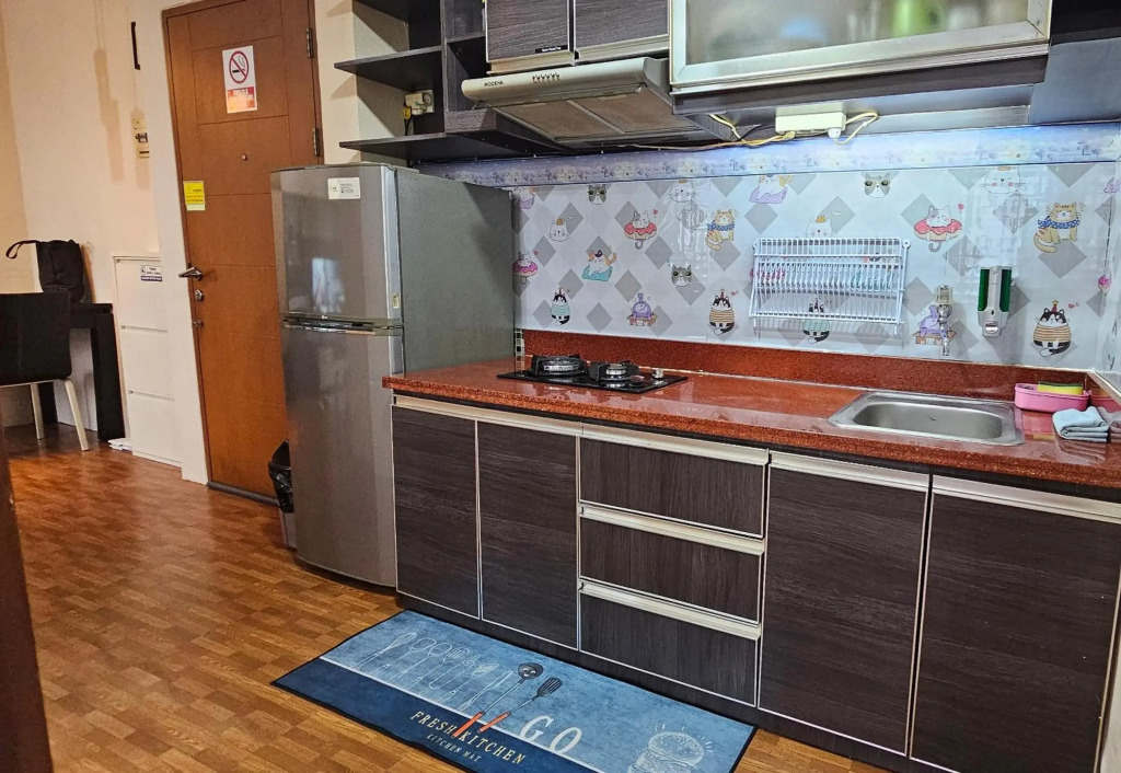 3BRs Penthouse View near JIEXPO Kemayoran Free Netflix & Amazone Prime Video