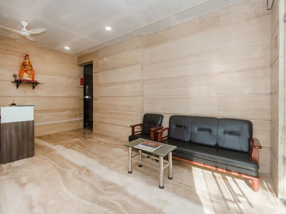 OYO 633 Ontime Luxurious Apartment