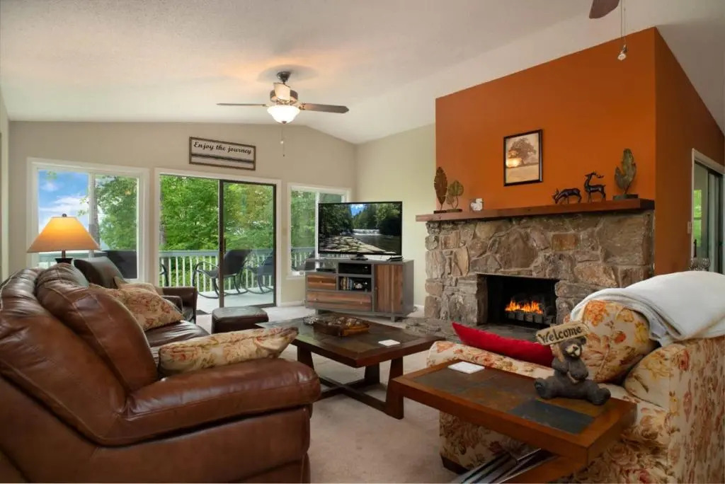 Journey House · Enjoy the View in the Journey House