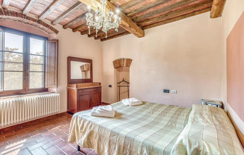 Amazing Apartment in Venturina LI With 2 Bedrooms, Wifi and Outdoor Swimming Pool