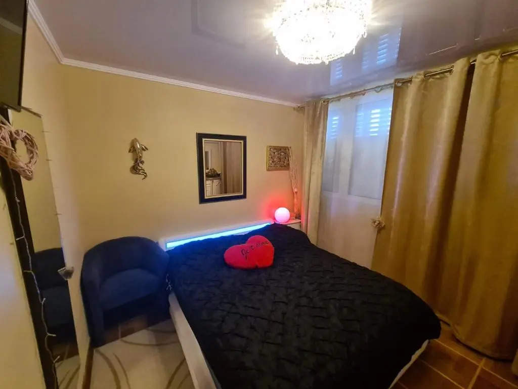Luxueux Appartement, 350m métro Castellane