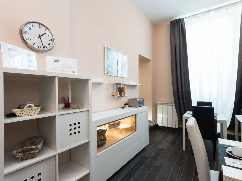 Arch Rome Suites