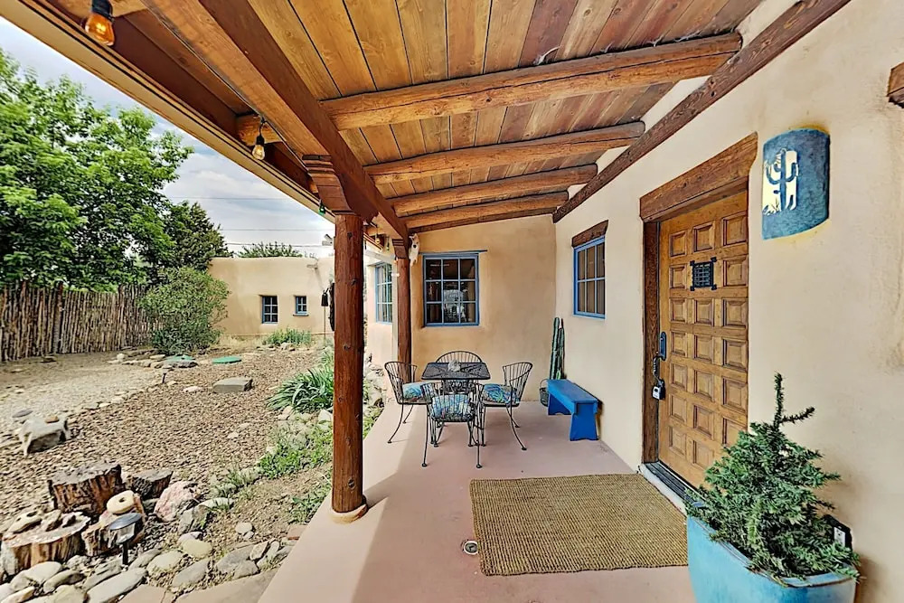 Alfreds Hacienda & Casita W/ Hot Tub & Fireplaces 4 Bedroom Home