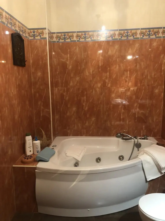 Apartamento en Pleno Centro De Marchena 3 dormitorios 3 baños privados
