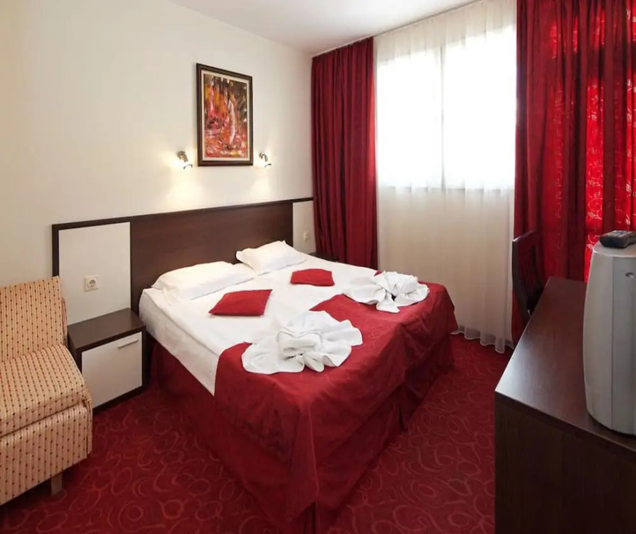 Peshev Family Hotel Vlas