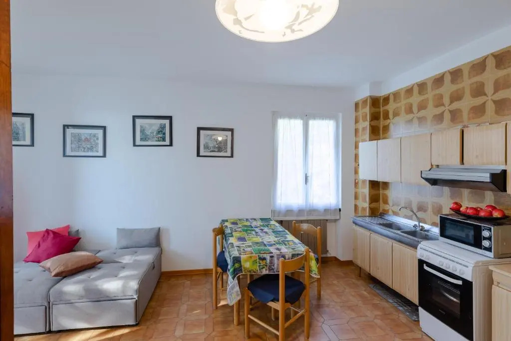 114 - Casa Luna - VECCHIOANNUNCIO