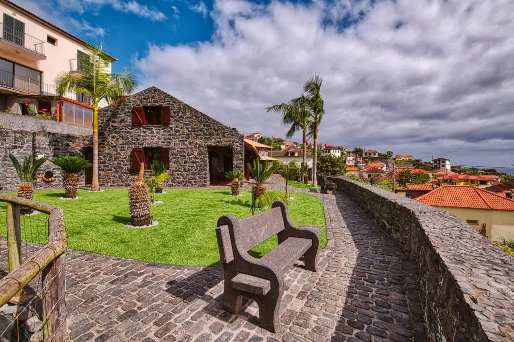 Seixal Sunny Villa A & B by Amazing Madeira