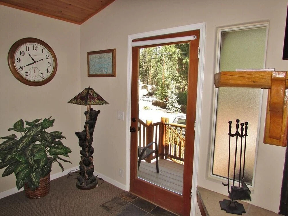 100 Cedar Hideaway Home