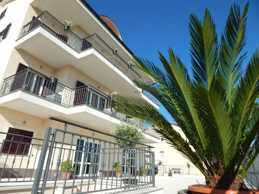 Studio Apartment "Brigita" free parking