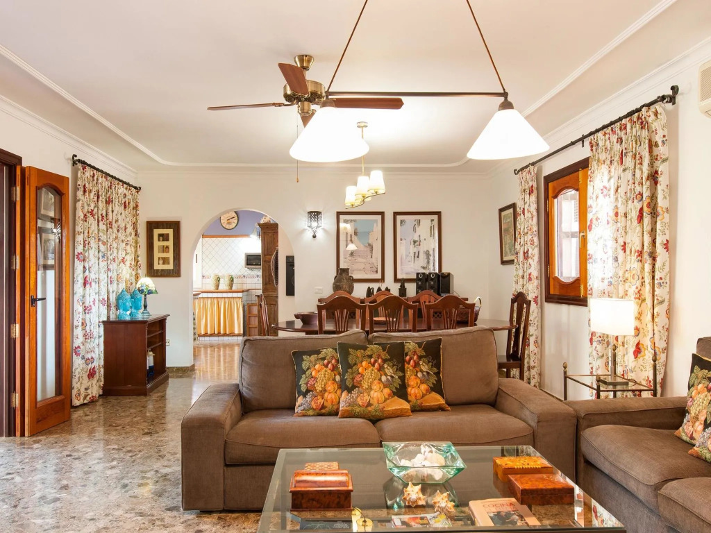 Lujosa Villa en El Salobre Rural