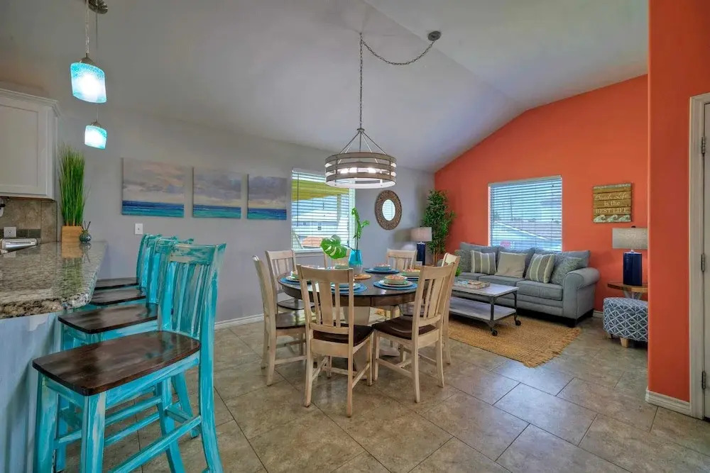 Laid Back Lime by AvantStay | Near Beach w/ Pool, Complimentary Pool Warmer