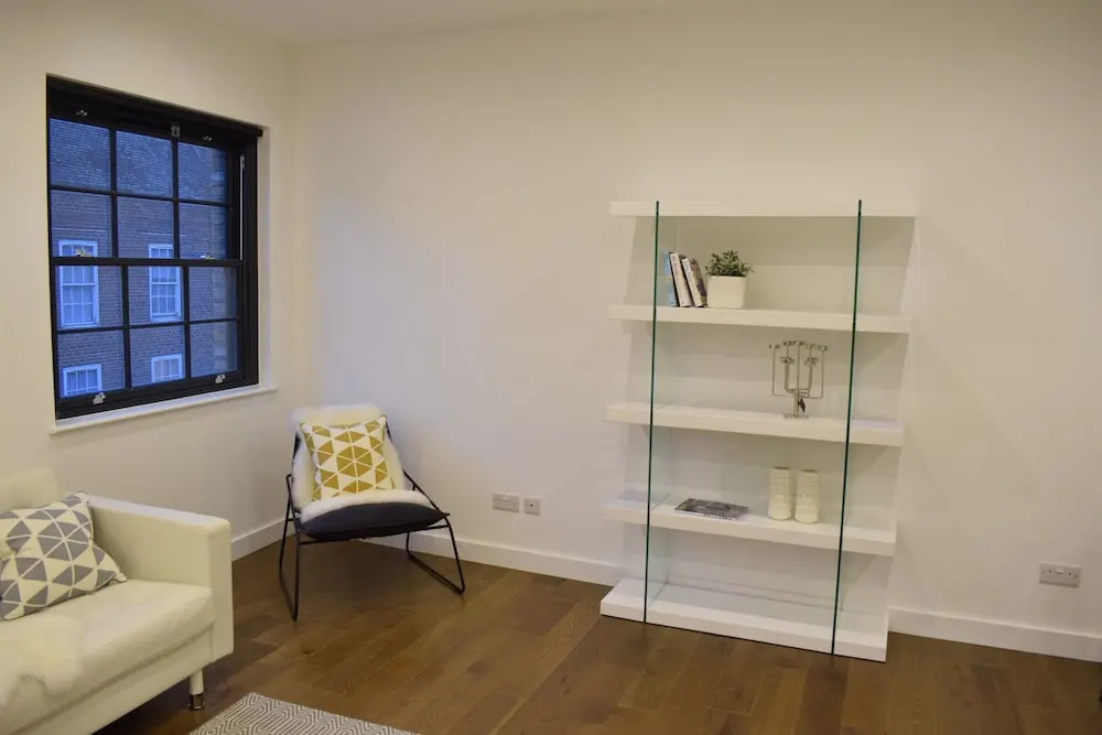 2 Bed Flat In Shadwell