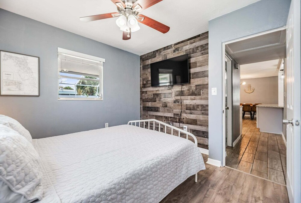 3442 Azalea Pl