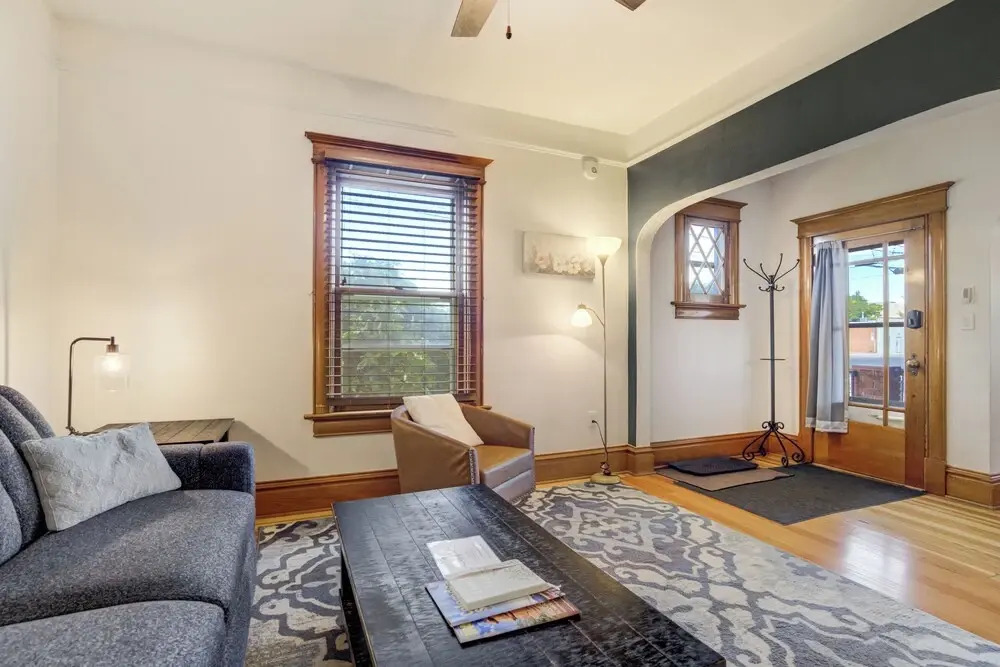 Historic Downtown Meets Modern Comfort