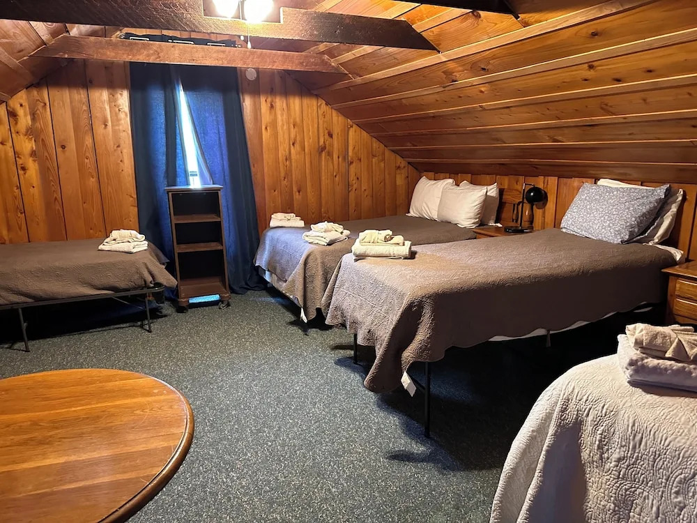 Turn On Inn
