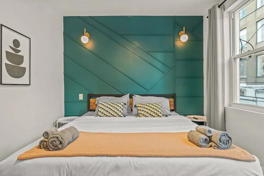 Trendy & Cozy Fishtown Game Room