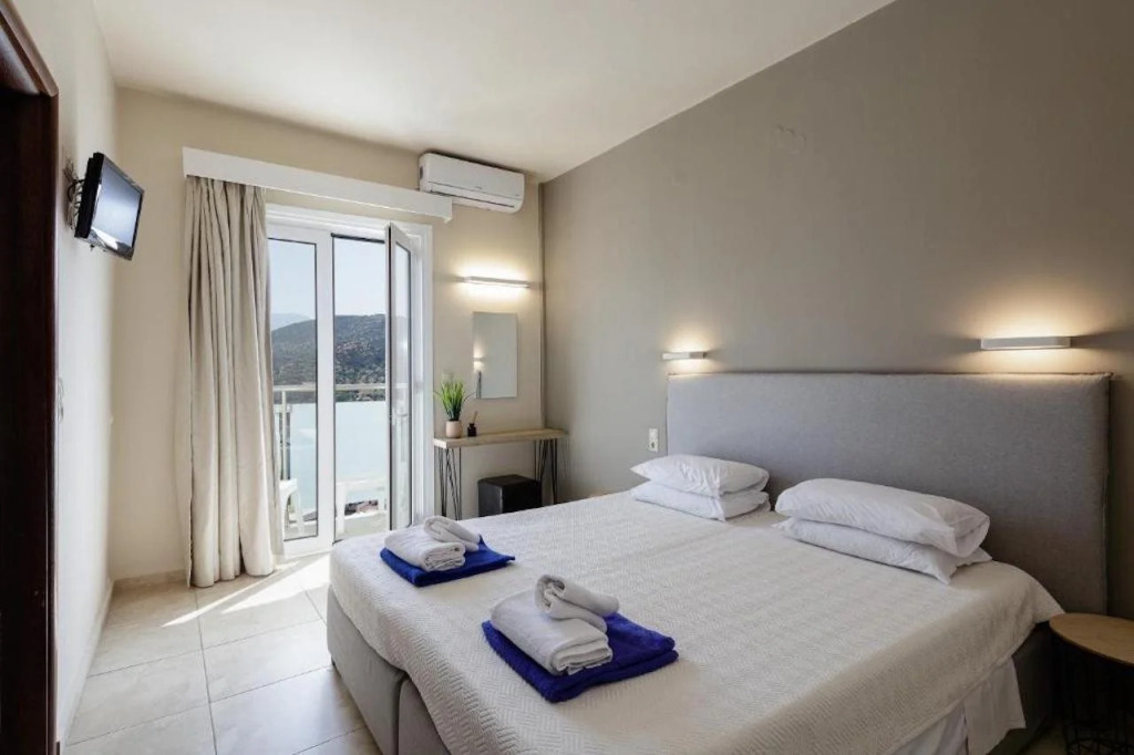Areti Hotel