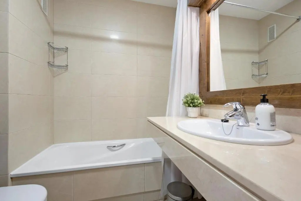 Luxury Candesol I