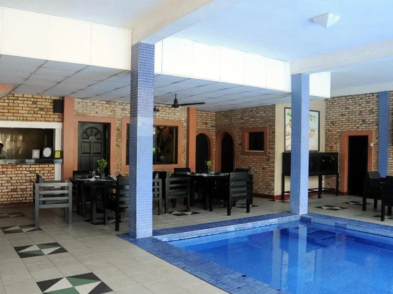 Golden Carriage Hotel