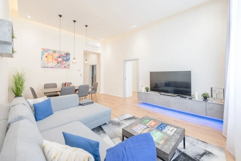 Luxury Apartment by Hi5 - Szent István Suite