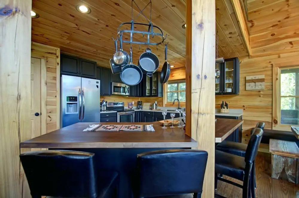 Imani's Cabin - 3 Br Cabin