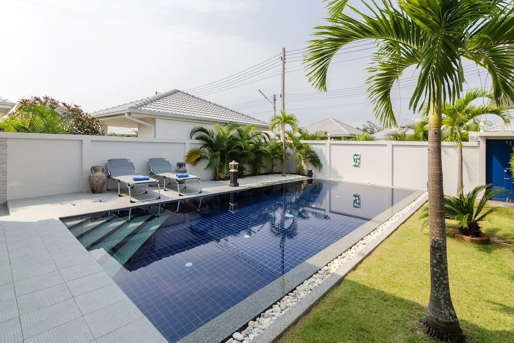 Private Pool Villa With 3 Bedrooms L67
