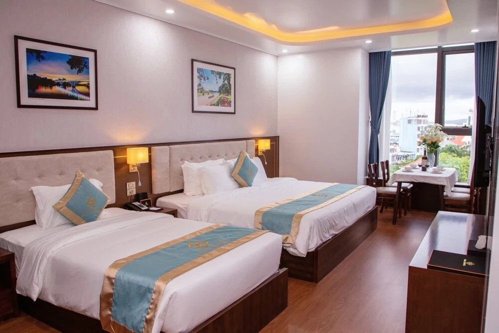 SALA HOTEL MÓNG CÁI