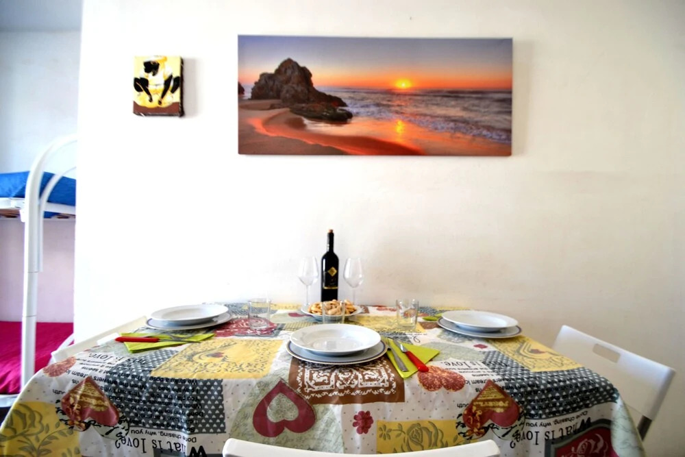 Alba Two-room Air-conditioned Holiday Home for 4 Guests