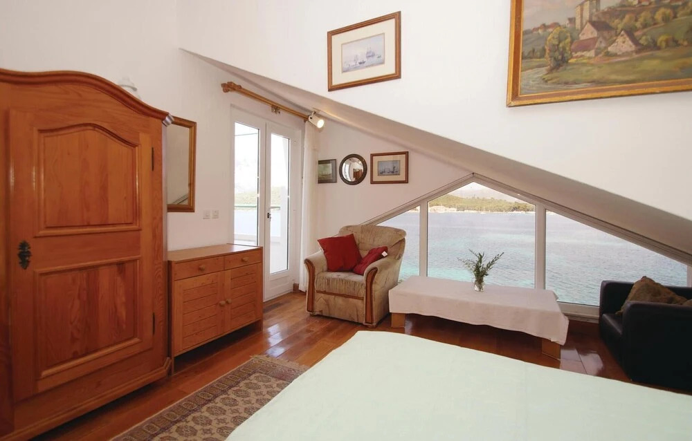 Nice Home in Lumbarda With Wifi and 3 Bedrooms