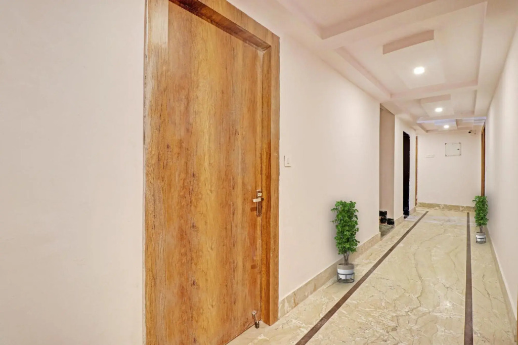 Hotel O Haridwar Near Shanti Kunj