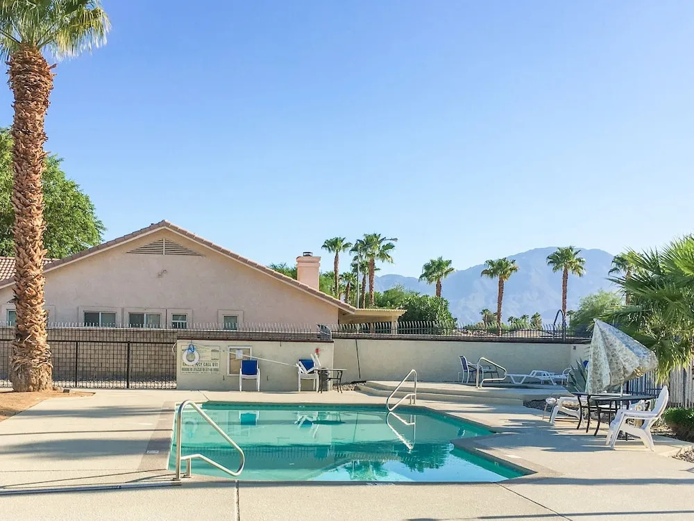 New Listing! Indian Palms New-build W/ Pool 3 Bedroom Home