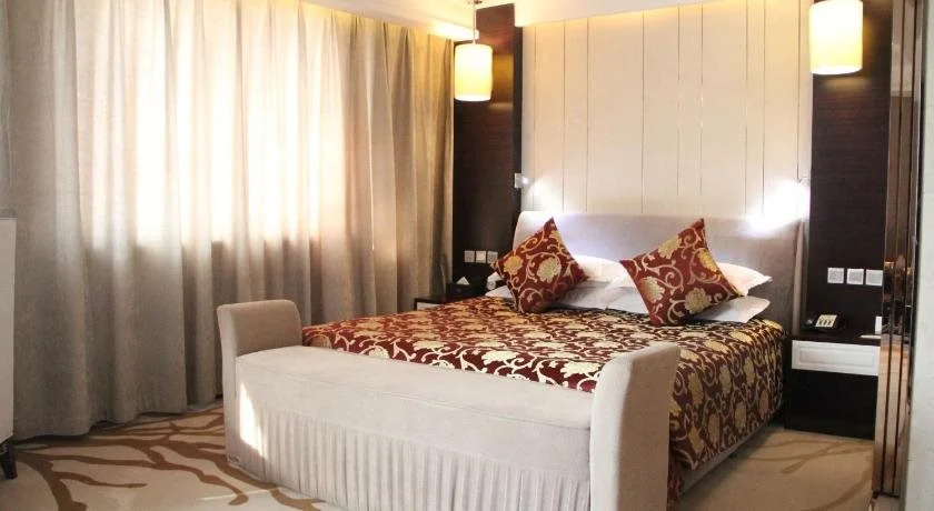 Victories Hotel