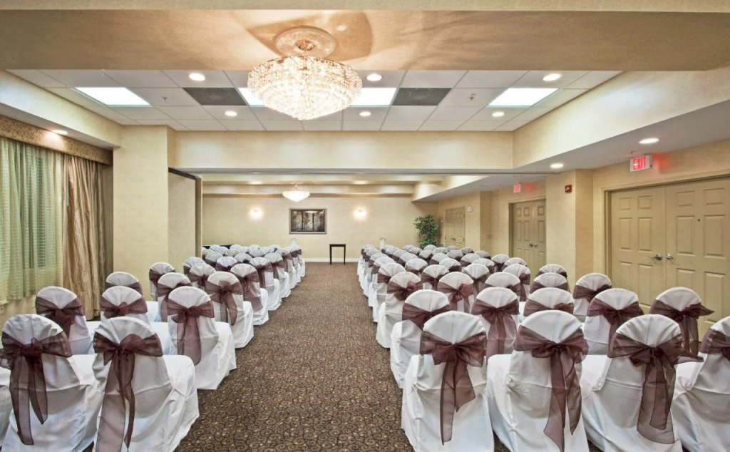 Holiday Inn Express Hotel & Suites Clearwater US 19 North by IHG