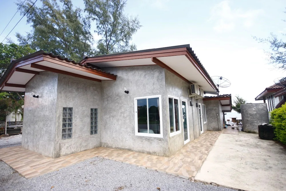 Yaya's House