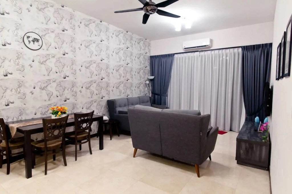 Element Mall Homestay