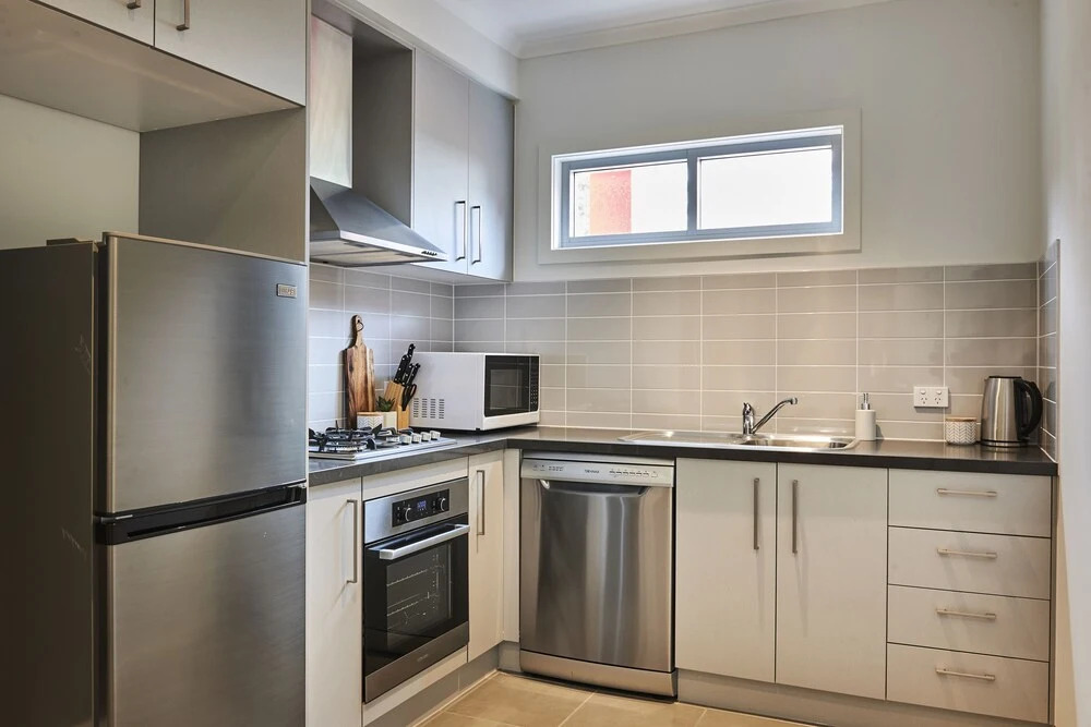 Bright and Updated 1 Bedroom Apartment
