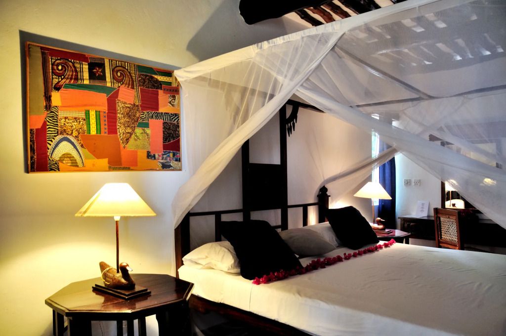 Barracuda Inn Resort