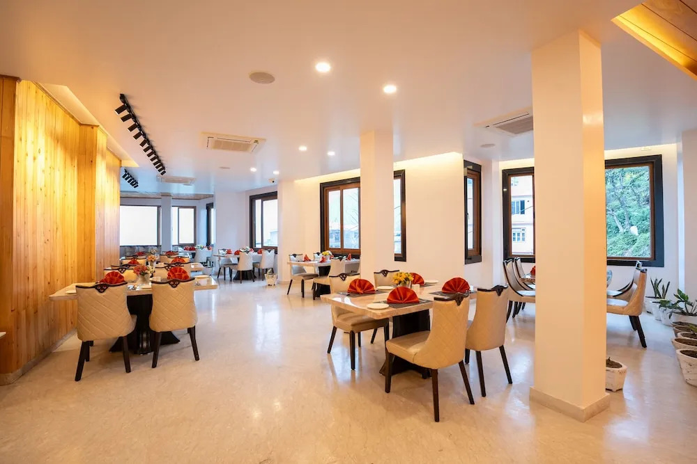 Summit Grand Resort & Spa , Gangtok
