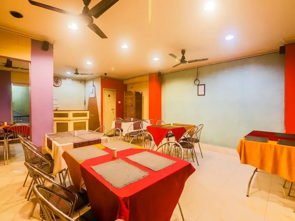 Hotel Priyodarshani by OYO Rooms