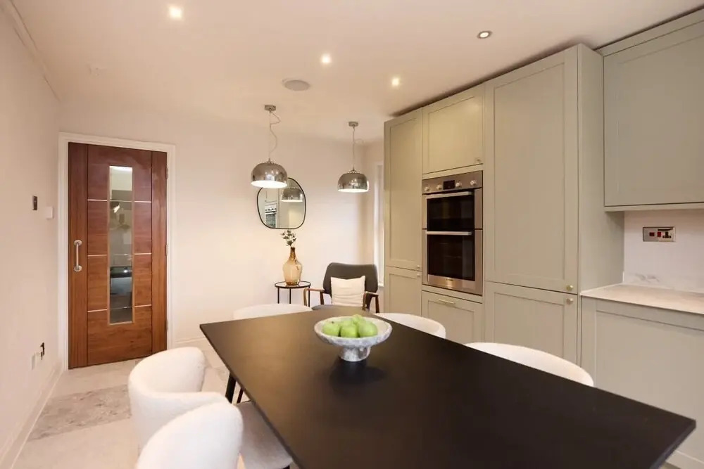 The Kensal Green Place - Modish 2bdr Flat With Study Room