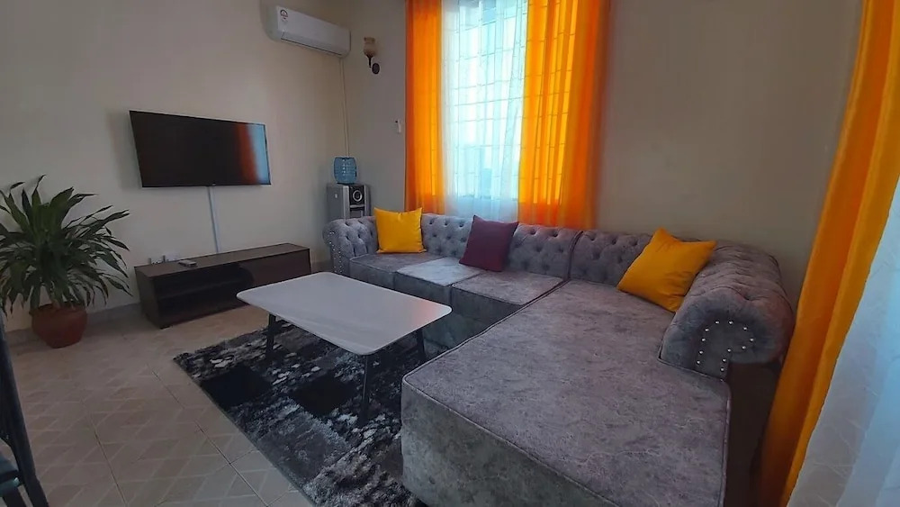Lux Suites Joly Apartments Nyali