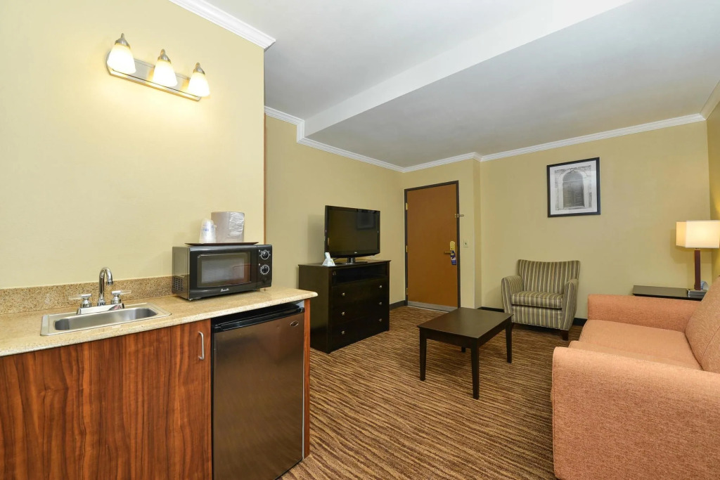 Best Western Gold Poppy Inn