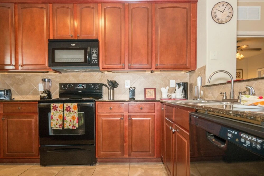 BP632CP Bella Piazza - Three Bedroom Condo