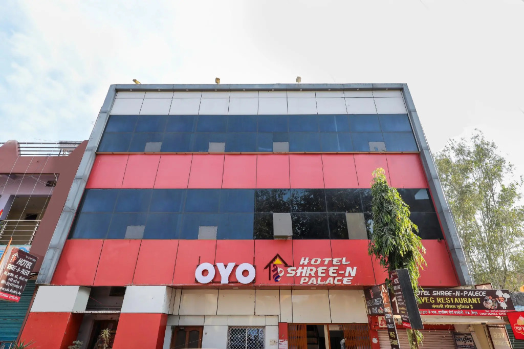 OYO 61069 Hotel Shree N Palace