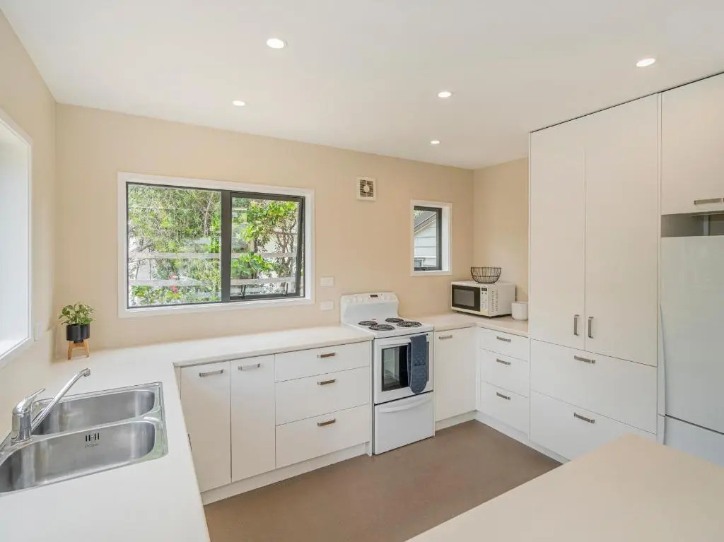 Seas the Day - Matarangi Holiday Home