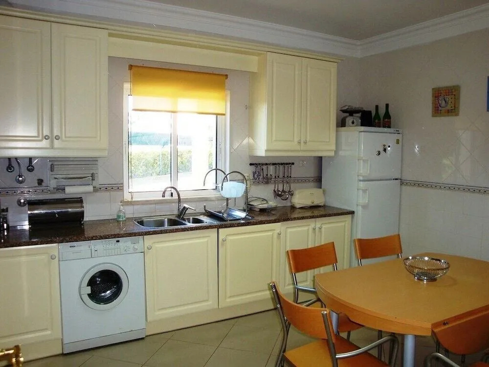 Ellegance - Shared Pool - 6 Guests - Vilamoura