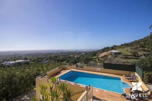 Villa Florencio by Algarve Holidays