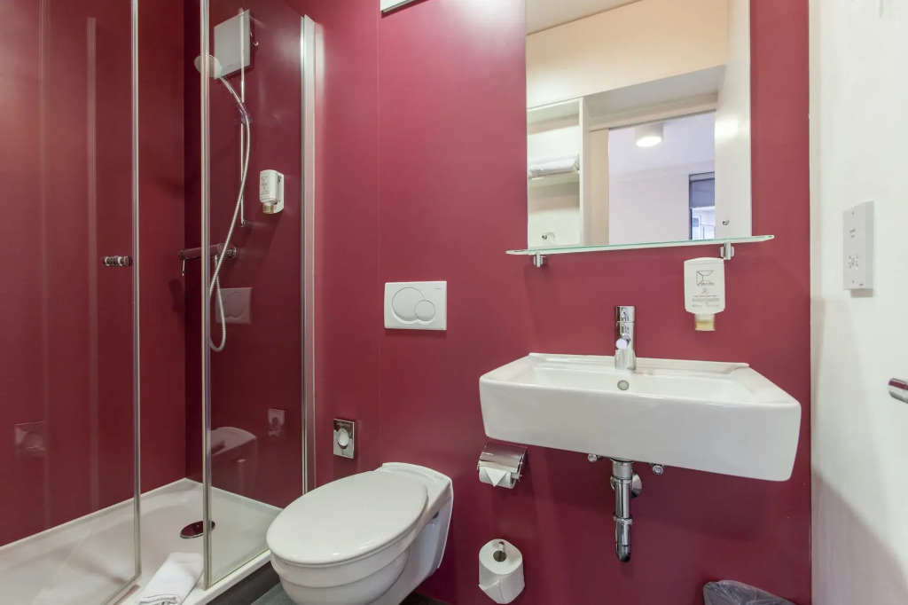 mk hotel london