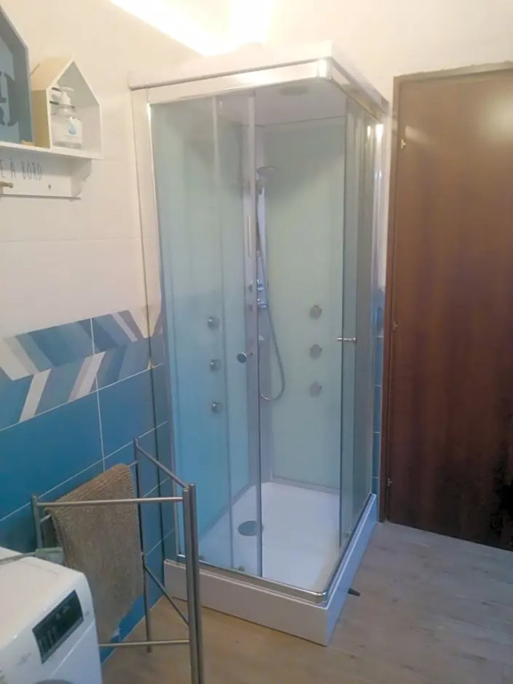 Emmanueli65 fronte clinica per 5 matrimoniale 2 singoli 1 divano letto
