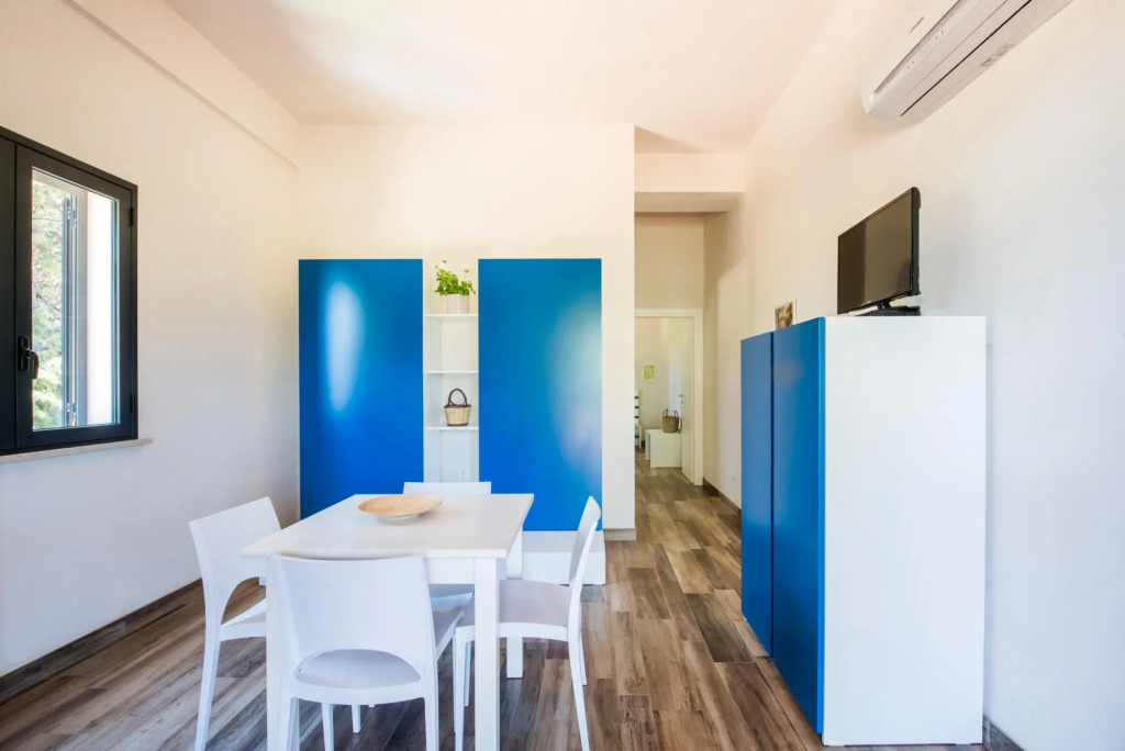 L Ulivo Blu - One-bedroom With Sea View by Wonderful Italy